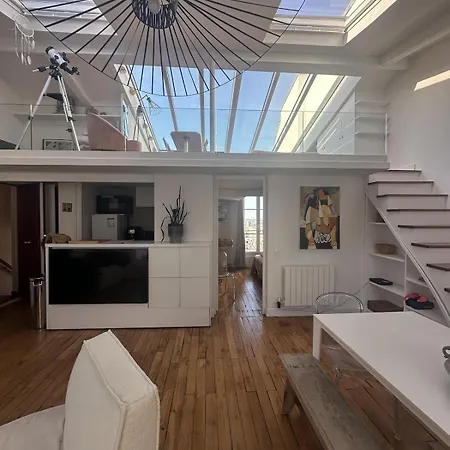 Apartament Montmartre Duplex With Rooftop & Panoramic Views *
